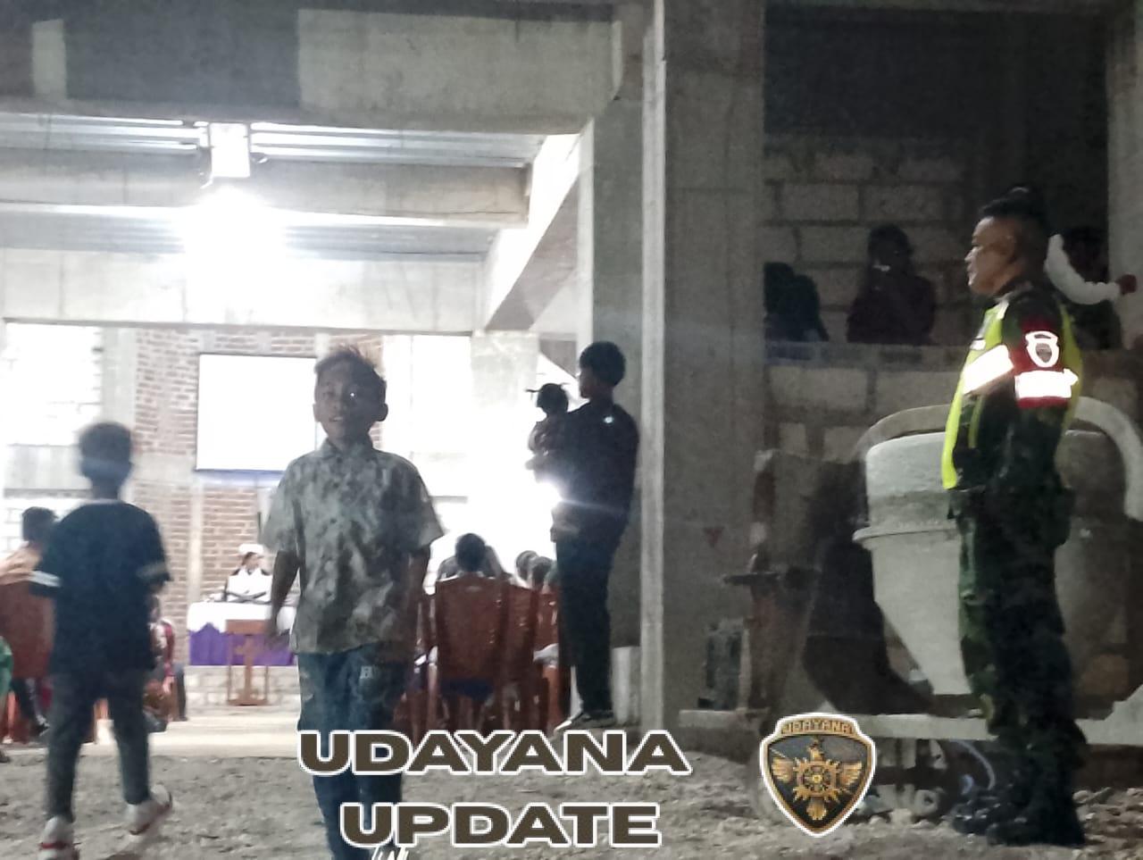 Babinsa Koramil Batutua Amankan Ibadah Tutup Tahun 2025 di Gereja Solavide