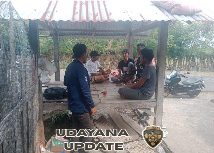 Babinsa Rasabou Ingatkan Warga Jaga Kamtibmas Menjelang Tahun Baru