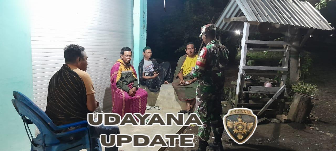 Babinsa Tambora Dampingi Warga Ronda Malam di Dusun Garuda