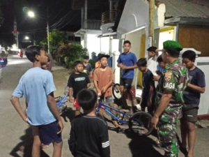 Piket Koramil 1628-05/Jereweh Laksanakan Patroli Malam, Wujudkan Keamanan Wilayah Jereweh Kondusif