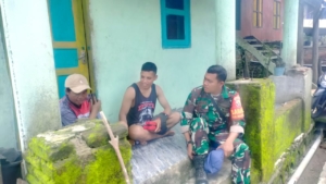 Babinsa Desa Mantar Gelar Komsos dan Monitoring Wilayah, Wujudkan Lingkungan Aman dan Kondusif