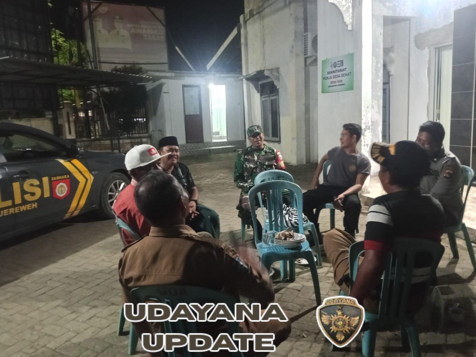 Anggota Koramil 1628-05/Jereweh Gelar Patroli Malam Jaga Kamtibmas