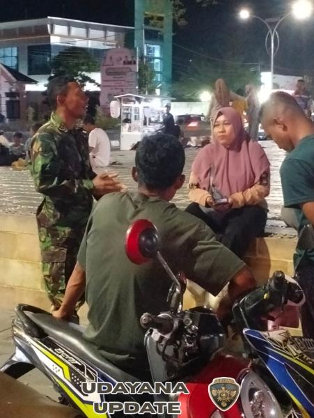 Patroli Malam Babinsa Koramil Taliwang, Wujudkan Keamanan dan Ketertiban Warga