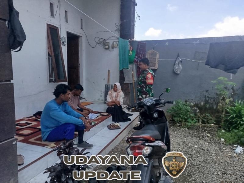 Babinsa Kelurahan Menala Dampingi Pendataan Kos-Kosan dan Kontrakan