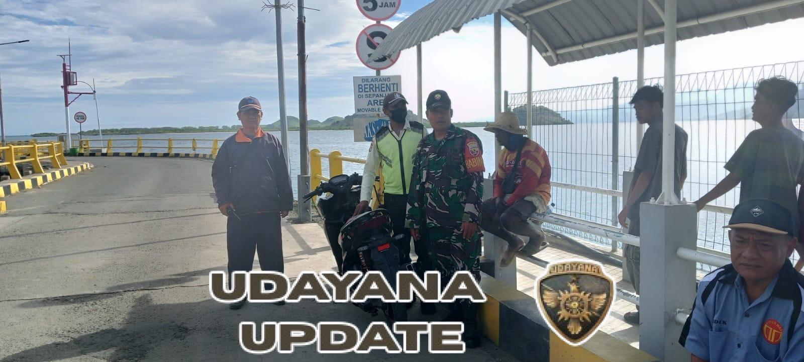 Babinsa Senayan Laksanakan PAM di Pelabuhan Poto Tano, Situasi Berjalan Aman dan Lancar