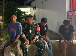 Babinsa Koramil 1614-02/Kempo Gencarkan Ronda Malam Bersama Warga