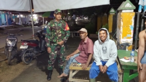 Anggota Koramil 1628-01/Taliwang Laksanakan Patroli Malam Jaga Kondusifitas Wilayah
