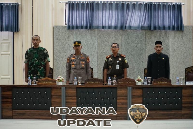 Dandim 1628/Sumbawa Barat Hadiri Rapat Paripurna DPRD Kabupaten Sumbawa Barat