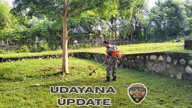 Anggota Koramil 1628-04/Poto Tano Laksanakan Pembersihan Pangkalan DPP Danramil