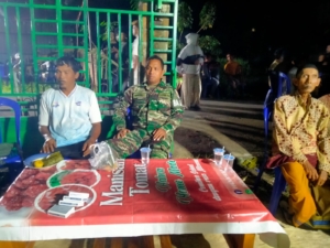 Patroli Malam Koramil 1628-05/Jereweh Perkuat Keamanan Wilayah Kecamatan Jereweh