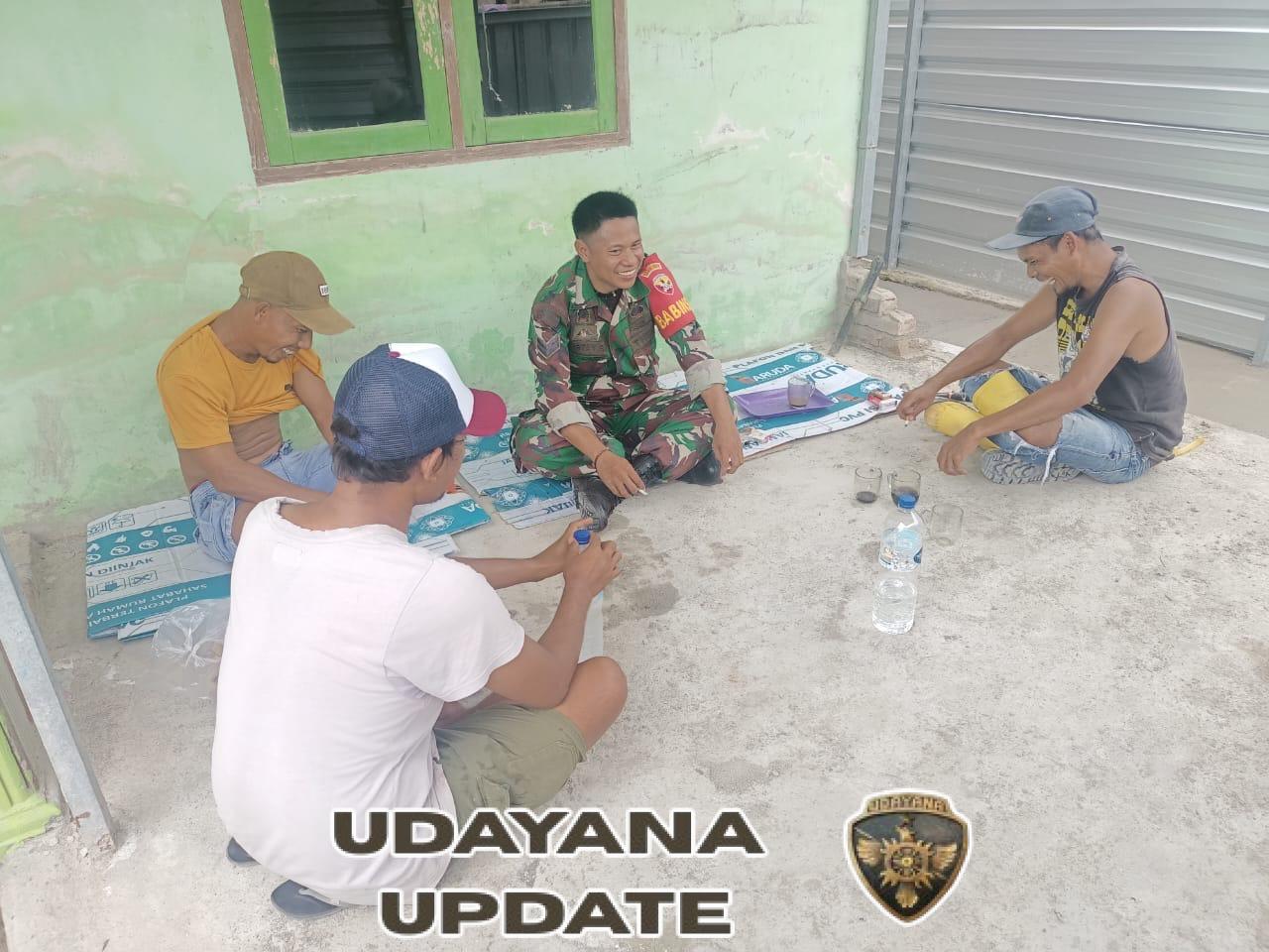 Babinsa Desa Meraran Perkuat Silaturahmi dan Kebersamaan Bersama Warga