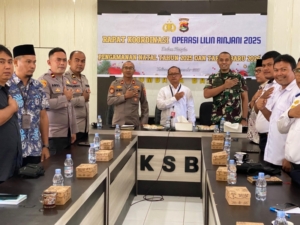 Rapat Koordinasi Lintas Sektoral untuk Pengamanan Natal dan Tahun Baru 2026 di Kabupaten Sumbawa Barat