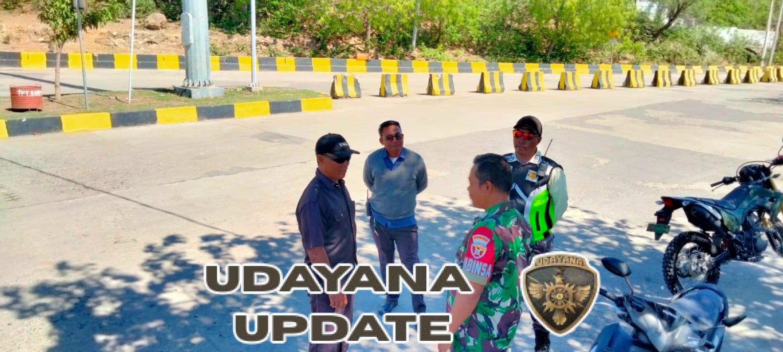 Babinsa Desa Kokarlian Amankan Aktivitas Pelabuhan Penyeberangan Poto Tano