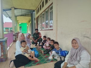 Babinsa Taliwang Dampingi Kegiatan Makan Bergizi Gratis di Sekolah dan TPA