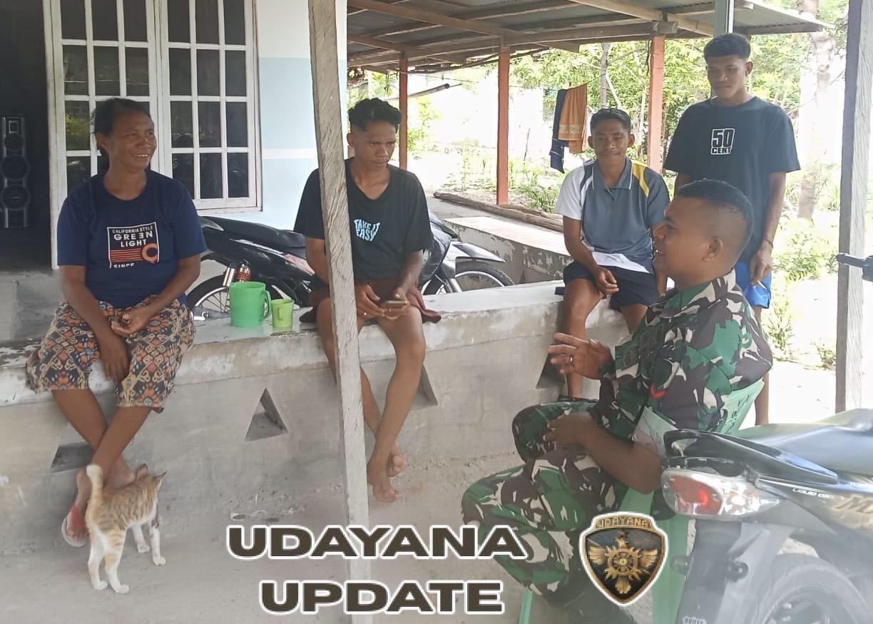 Pemantauan Wilayah Humanis, Babinsa Bangun Dialog Bersama Warga Desa Binaan