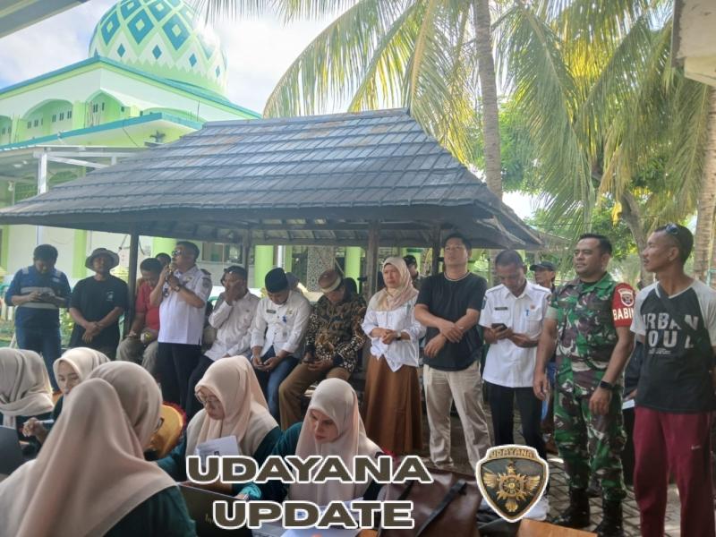 Babinsa Desa Pasir Putih Kawal Distribusi 1.124 Rekening KSB Maju, Beri Edukasi dan Pastikan Warga Terlayani dengan Baik