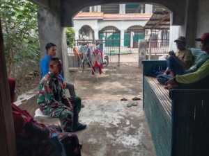 Babinsa Dompu Imbau Warga Serakapi Tertibkan Ternak di Musim Tanam