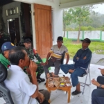 Babinsa Desa Goa Perkuat Kemanunggalan TNI-Rakyat Melalui Komsos