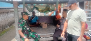 Babinsa dan Bhabinkamtibmas Desa Lamusung Ajak Warga Jaga Kebersihan Lingkungan