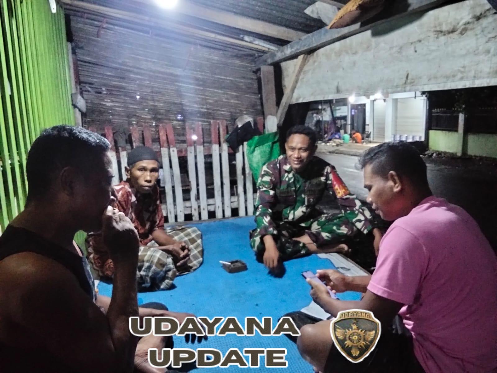 Perkuat Kamtibmas, Babinsa Koramil 1614-03/Hu’u Gelar Ronda Malam Bersama Warga