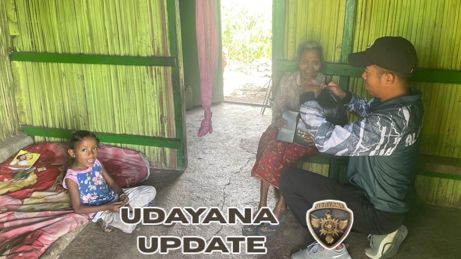 Berbagi Kebaikan, Satgas Pamtas Yonarhanud 2 Kostrad Antarkan Makanan TNI Bagi Warga Perbatasan