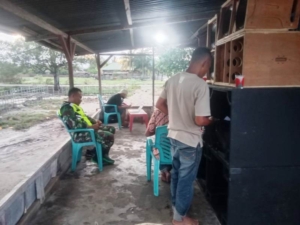 Babinsa Koramil 1602-01/Ende Laksanakan Monitoring, Komsos, dan Pamwil di Desa Kebirangga