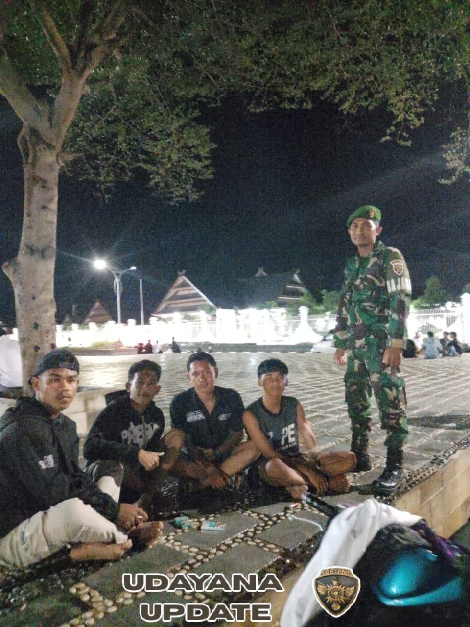 Koramil 1628-01/Taliwang Laksanakan Patroli Malam Jaga Keamanan Wilayah