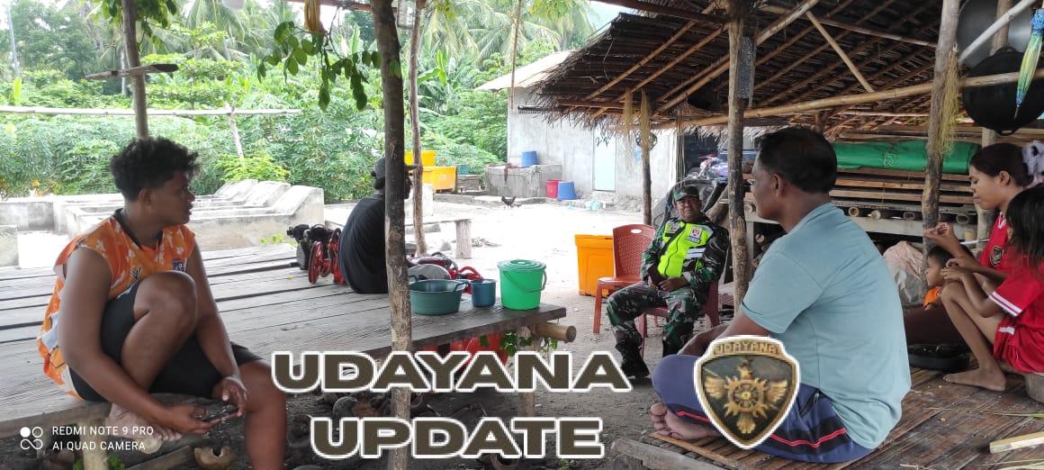 Komsos dan Pamwil Babinsa Wolowaru Wujudkan Rasa Aman bagi Warga Desa Maubasa Timur