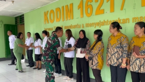 Ketua Seksi Sosial Koorcab Rem 161/WS Tinjau Posyandu Lily Kodim 1621/TTS, Dukung Lomba Posyandu HUT Persit ke-80