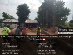 Babinsa Monitoring Wilayah dan Awasi Pembangunan KDKMP di Desa Lekunik