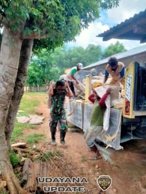 Babinsa Koramil 1627/RN Laksanakan Monitoring Pembangunan KDKMP di Desa Lekunik