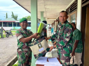 Tingkatkan Kesiapan Tugas, Kodim 1603/Sikka Bagikan Kaporlap
