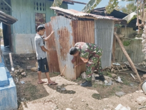Babinsa Turun Langsung Bantu Warga, Bukti Nyata Kemanunggalan TNI dan Rakyat