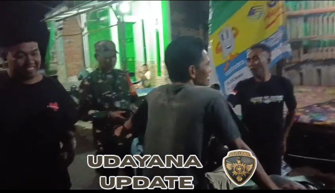 Babinsa Desa Keroya Patroli Kongkow-kongkow, Ajak Warga Jaga Kamtibmas