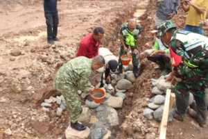 ‎Dandim 1608/Bima Pimpin Peletakan Batu Pertama Gerai Koperasi Desa Merah Putih di Riamau