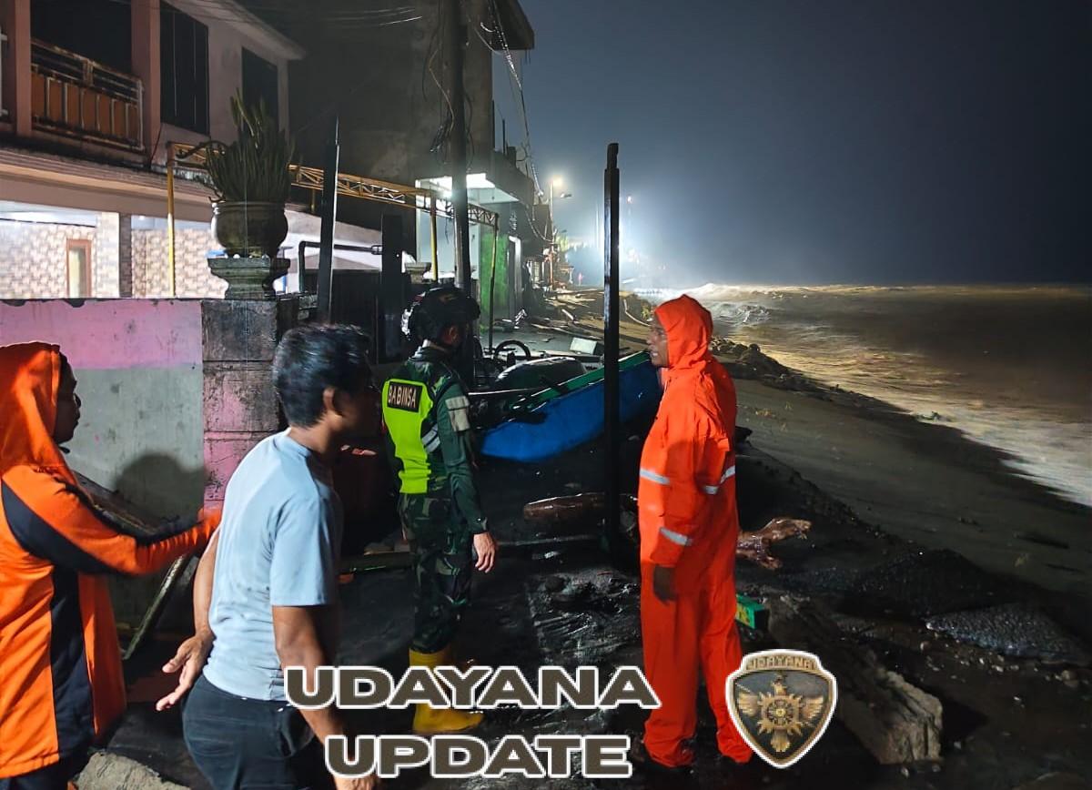 Banjir Rob Terjang Bintaro, Babinsa dan Lurah Bergerak Cepat