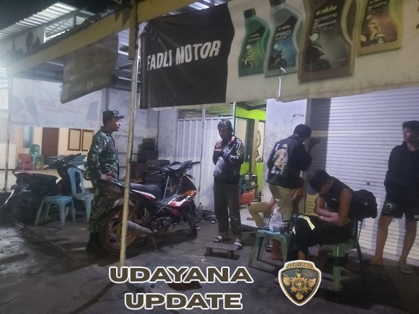 Koramil 1628-05/Jereweh Gelar Patroli Malam, Jaga Keamanan Wilayah