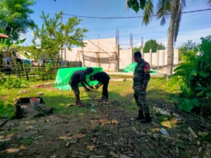 Babinsa Dasan Anyar Awasi Koperasi Merah Putih untuk Dukung Ekonomi Kerakyatan