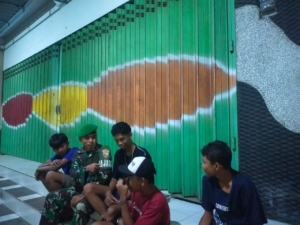 Koramil 1628-01/Taliwang Laksanakan Patroli Malam Demi Jaga Kamtibmas