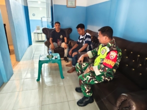 Babinsa Koramil 1602-04/Maurole Gelar Pamwil dan Komsos di Desa Loboniki