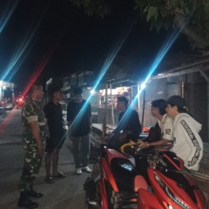 Babinsa Koramil 1614-03/Hu’u Gelar Patroli Malam, Cegah Balapan Liar