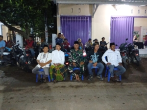 Babinsa Koramil 1614-03/Hu’u Gelar Patroli Ronda Malam di Desa Daha