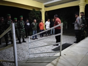 Aparat Gabungan Gelar Apel Siaga PAM Malam Tahun Baru di Brang Ene