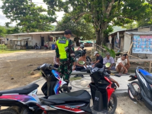 Kodim 1620/Loteng Terjunkan Anggota Pantau Kawasan Wisata Pantai Awal Tahun Baru