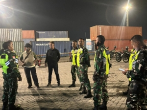 Kodim 1603/Sikka Gelar Patroli Pengamanan Malam Pergantian Tahun Baru 2026