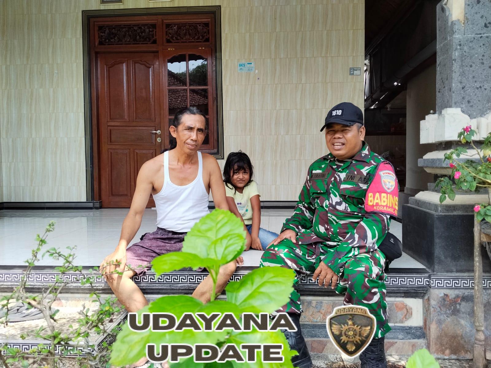 Pererat Silahturahmi Dengan Tokoh Agama, Babinsa Getakan Komsos Bersama Jro Mangku Puseh