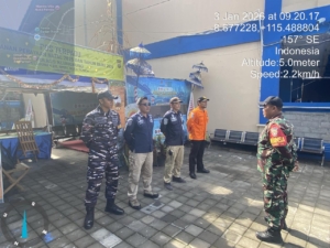 Konsisten, Aparat Gabungan Di Nusa Penida Bersiaga Di Posko Terpadu Nataru Banjar Nyuh