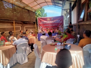 Danramil 1609-09/Sawan Hadiri Acara Pisah Sambut Kapolsek Sawan di Mako Polsek