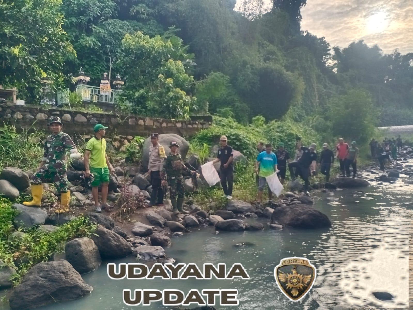 Babinsa Banjar Tegal Bersama TNI–Polri dan Warga Gelar Aksi Bersih Sungai di Kawasan Wisata Lembah Cinta”