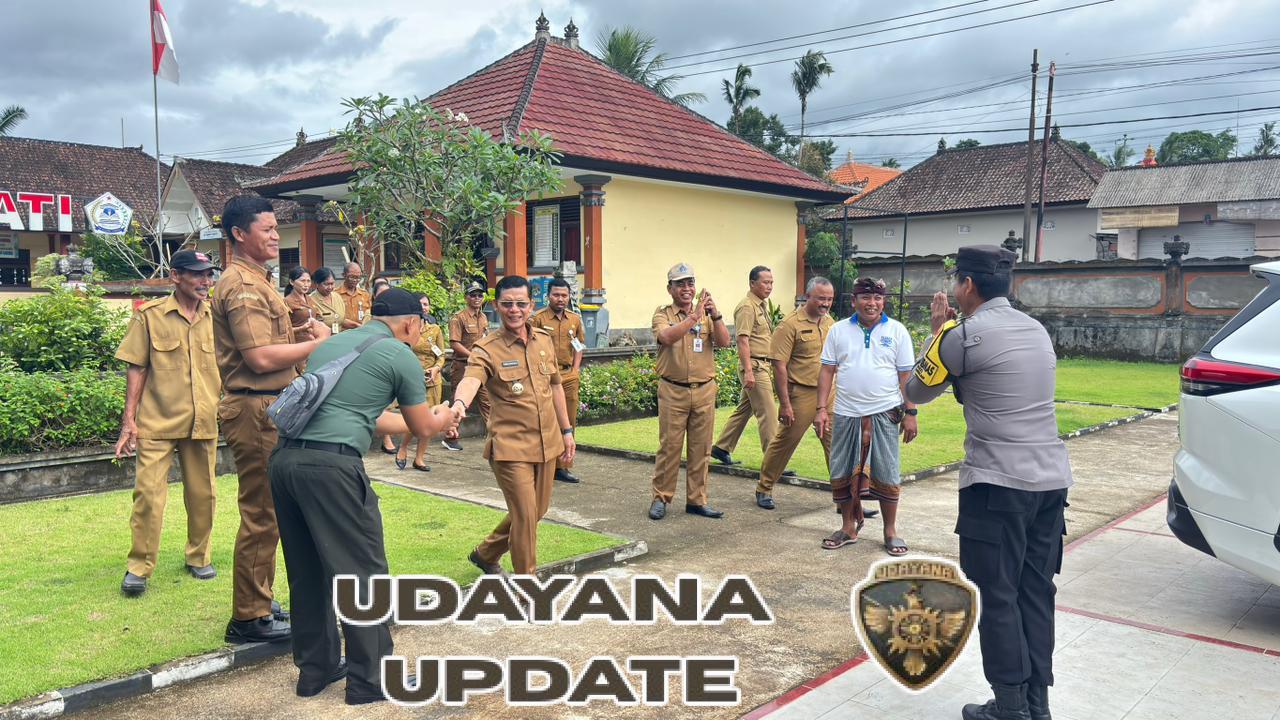 SDN 1 Tohpati Dikunjungi Bupati Satria, Babinsa Tohpati Hadir Beri Pengawalan